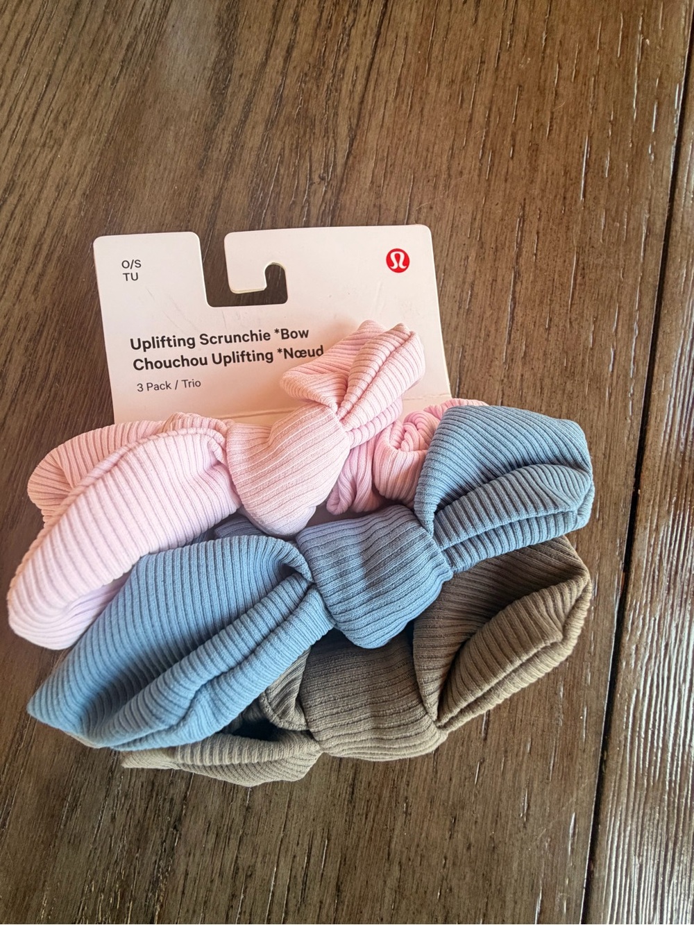 lululemon athletica Kids Bow Scrunchie Trio - Pink, Blue, Brown